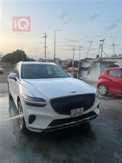 جێنسس GV70